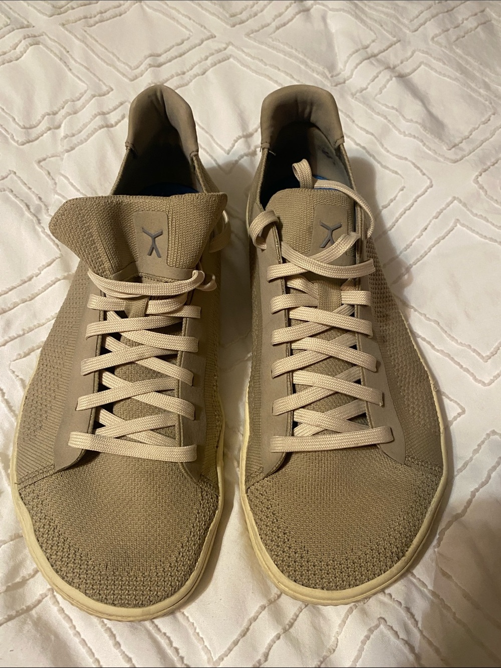 Flux Men's Casual Knit Low-Top Sneakers in Tan